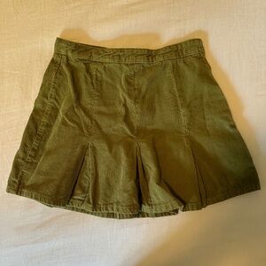 BDG Urban Outfitters Green Corduroy Mini Skirt - Size S